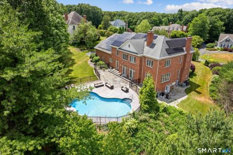 130 Northington Drive Avon CT 06001