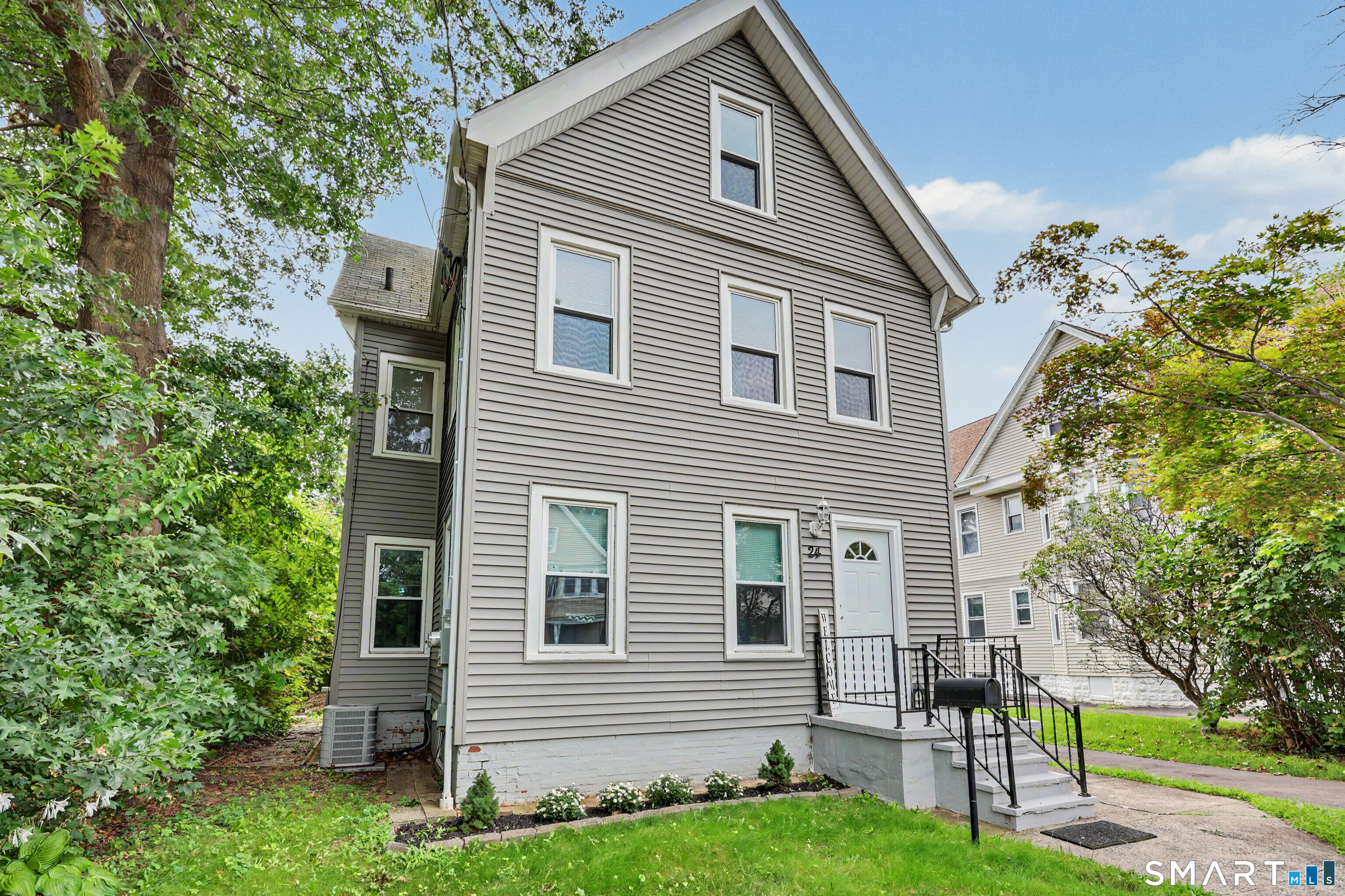 24 Beacon Street Hamden CT 06514
