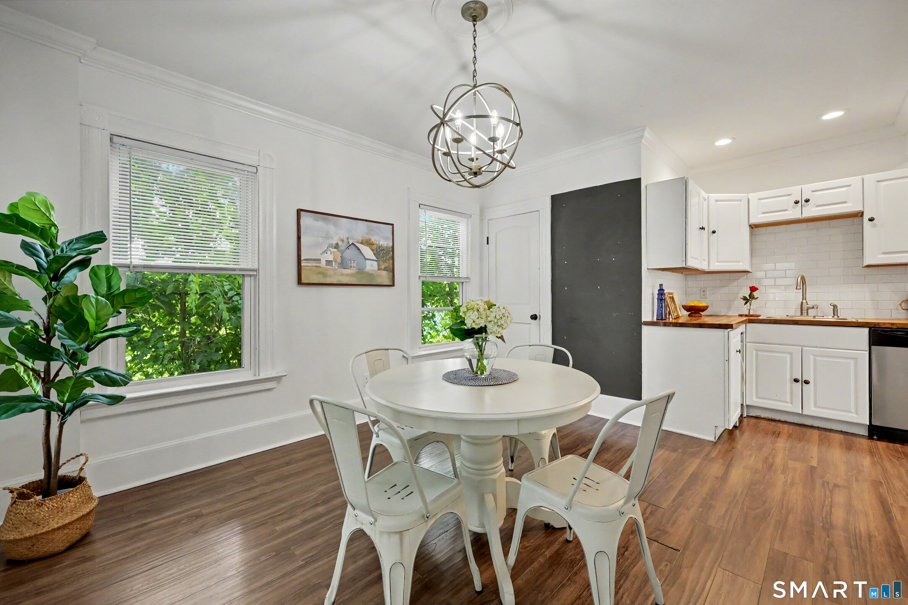24 Beacon Street Hamden CT 06514