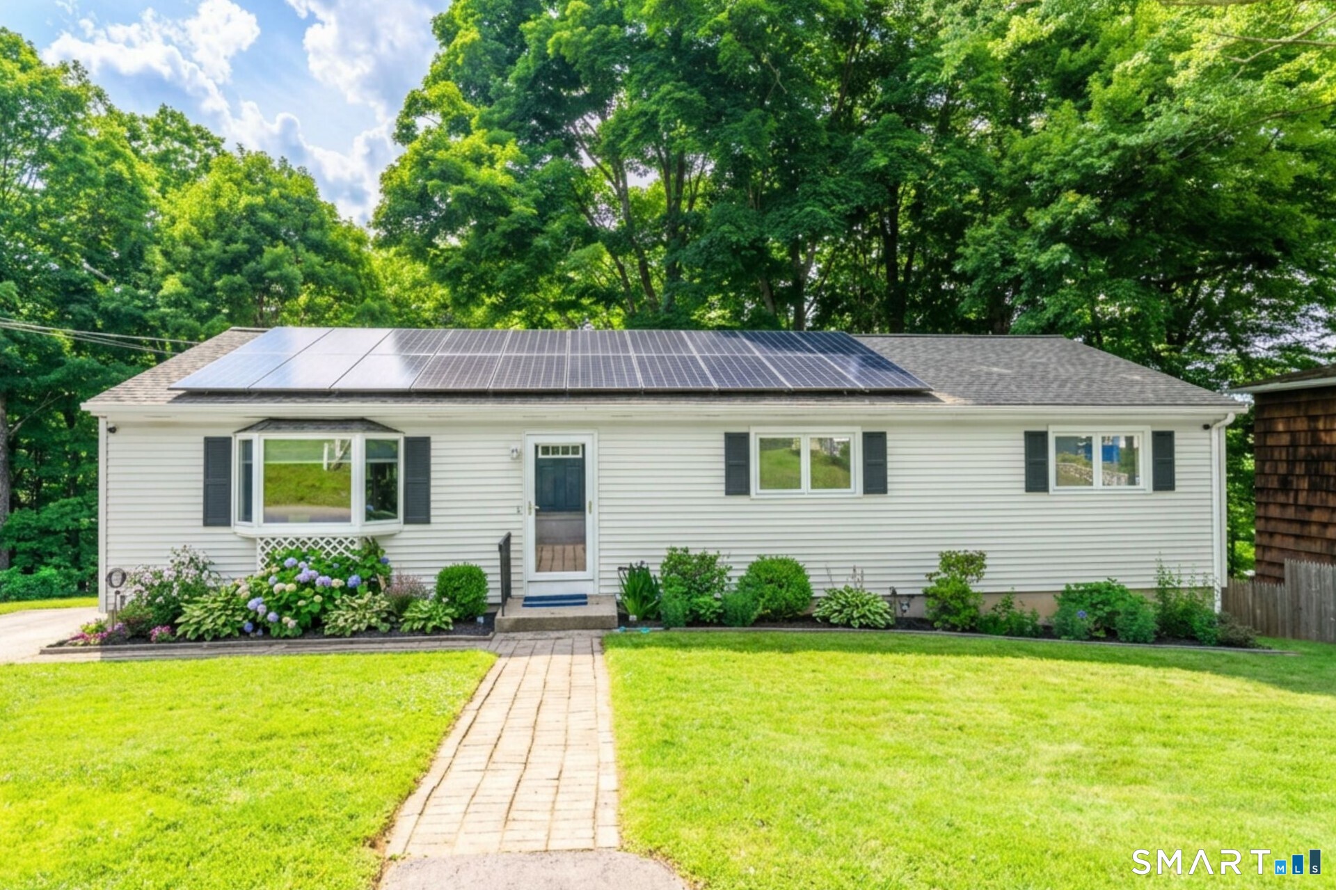 30 Maplewood Street Waterbury CT 06708