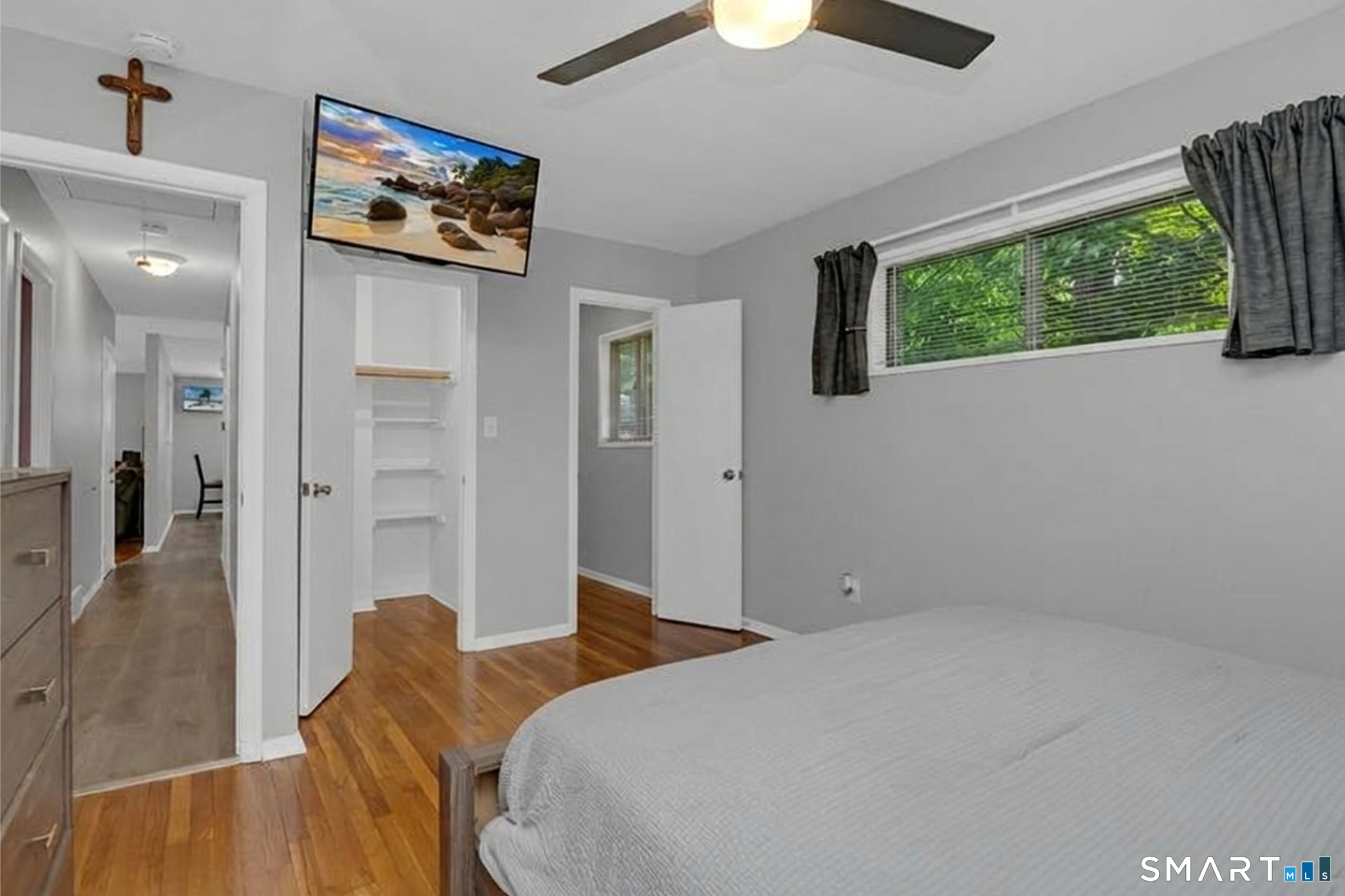 30 Maplewood Street Waterbury CT 06708