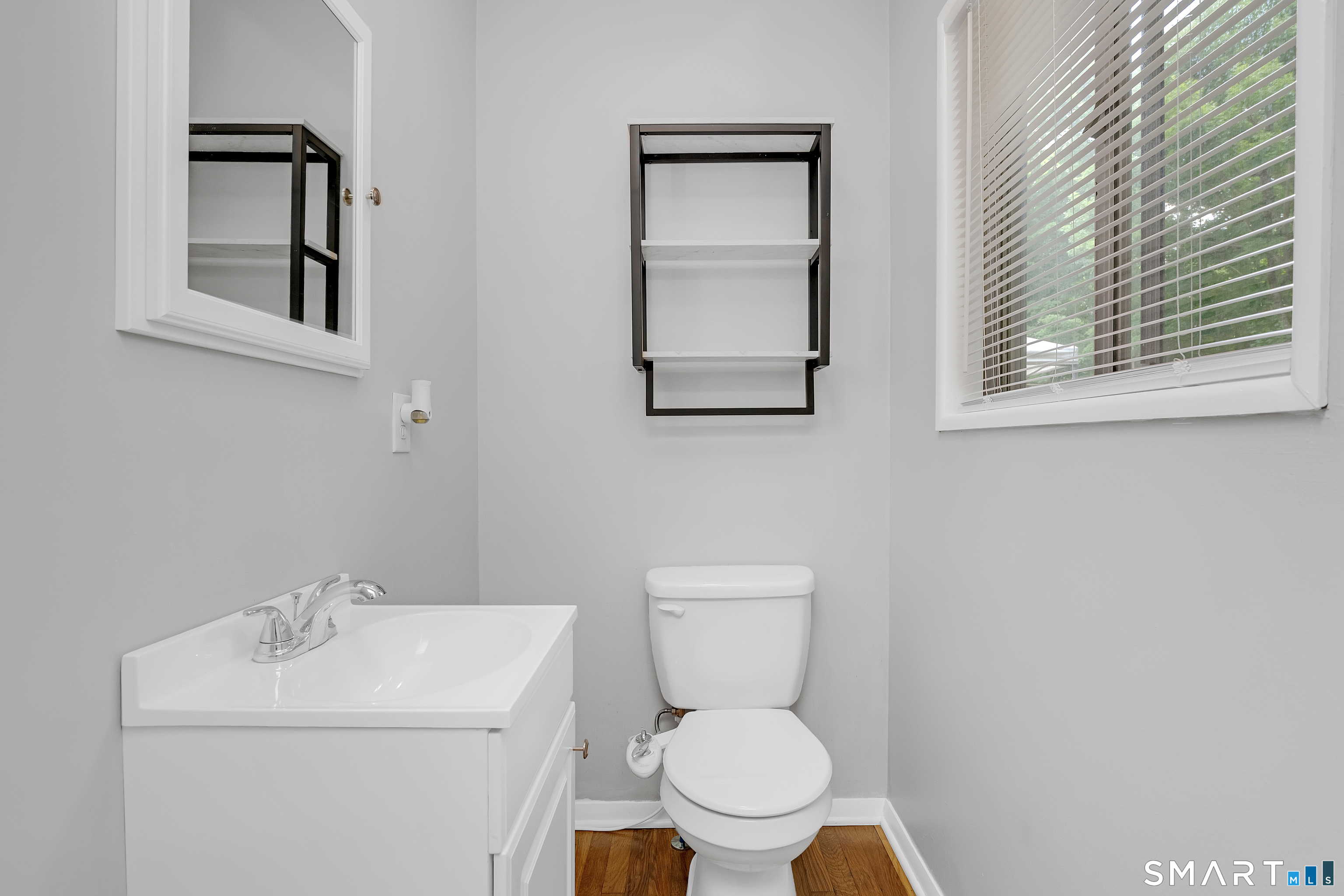 30 Maplewood Street Waterbury CT 06708