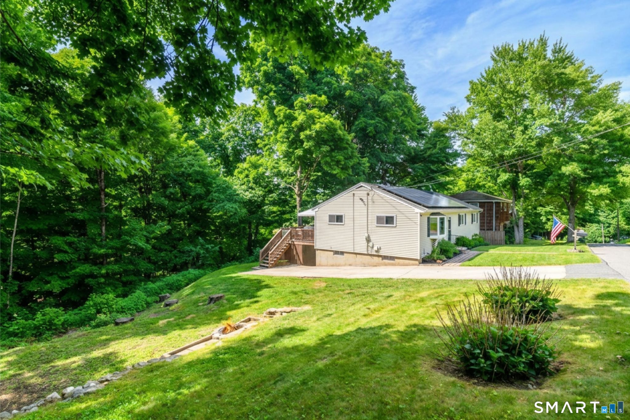 30 Maplewood Street Waterbury CT 06708
