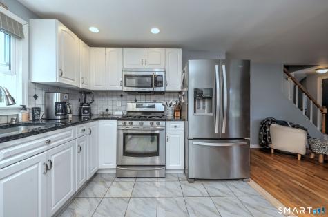 71 Canterbury Lane Milford CT 06460