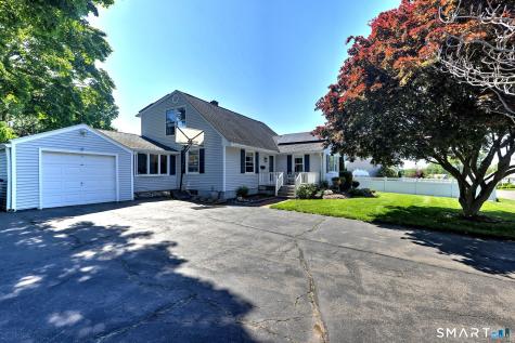 71 Canterbury Lane Milford CT 06460