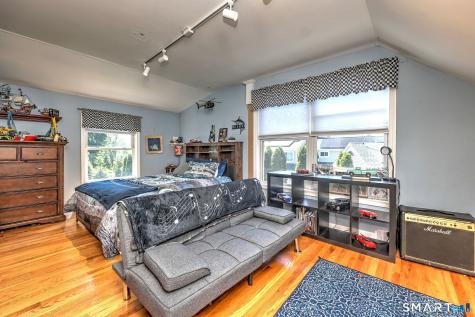 71 Canterbury Lane Milford CT 06460