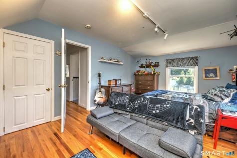 71 Canterbury Lane Milford CT 06460