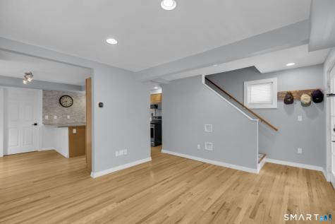 94 Elderkin Avenue Groton CT 06340
