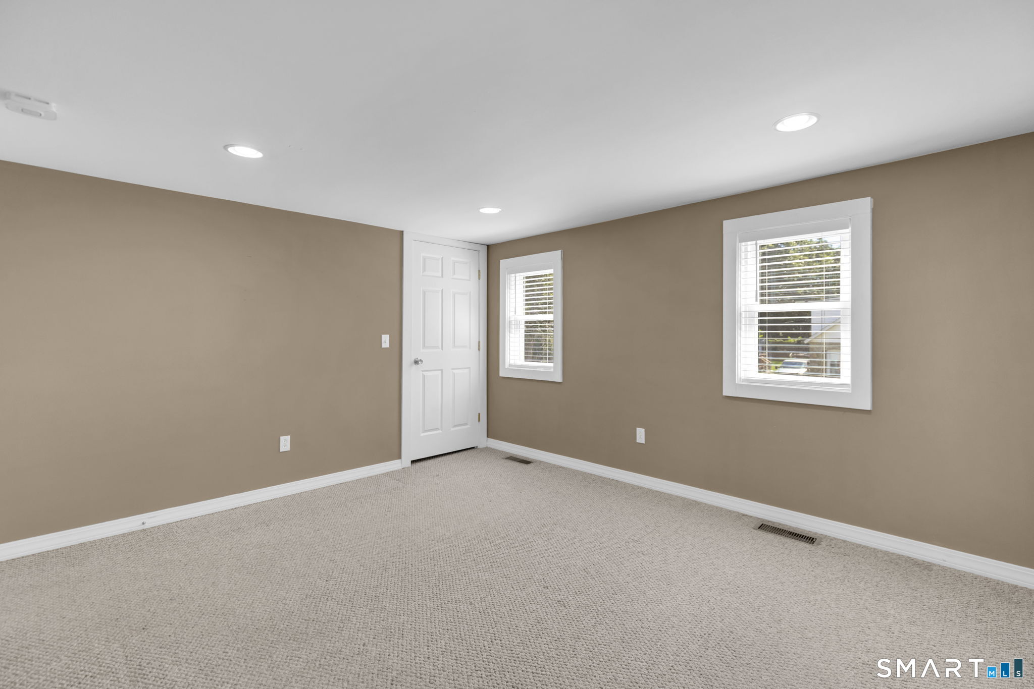 94 Elderkin Avenue Groton CT 06340