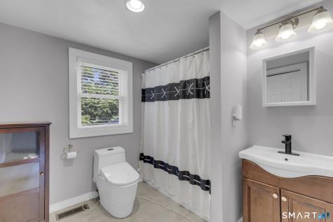 94 Elderkin Avenue Groton CT 06340