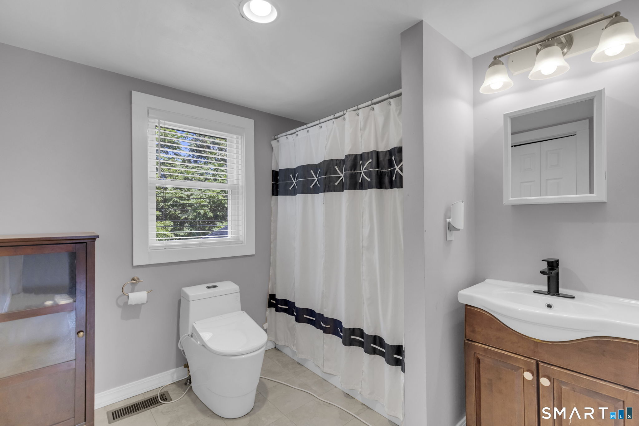 94 Elderkin Avenue Groton CT 06340