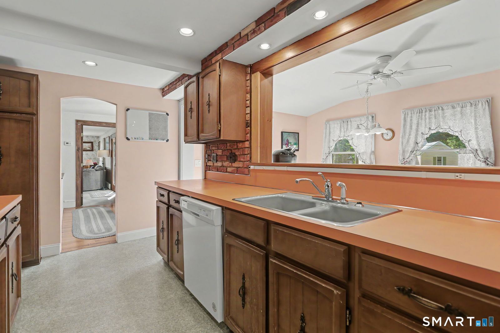 10 Hillwood Place Norwalk CT 06850