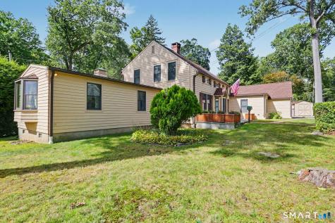 10 Hillwood Place Norwalk CT 06850