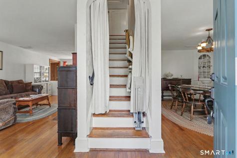 10 Hillwood Place Norwalk CT 06850