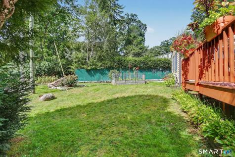10 Hillwood Place Norwalk CT 06850