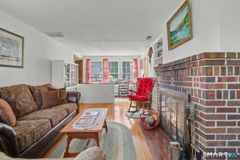 10 Hillwood Place Norwalk CT 06850