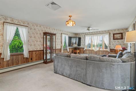 10 Hillwood Place Norwalk CT 06850