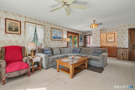 10 Hillwood Place Norwalk CT 06850