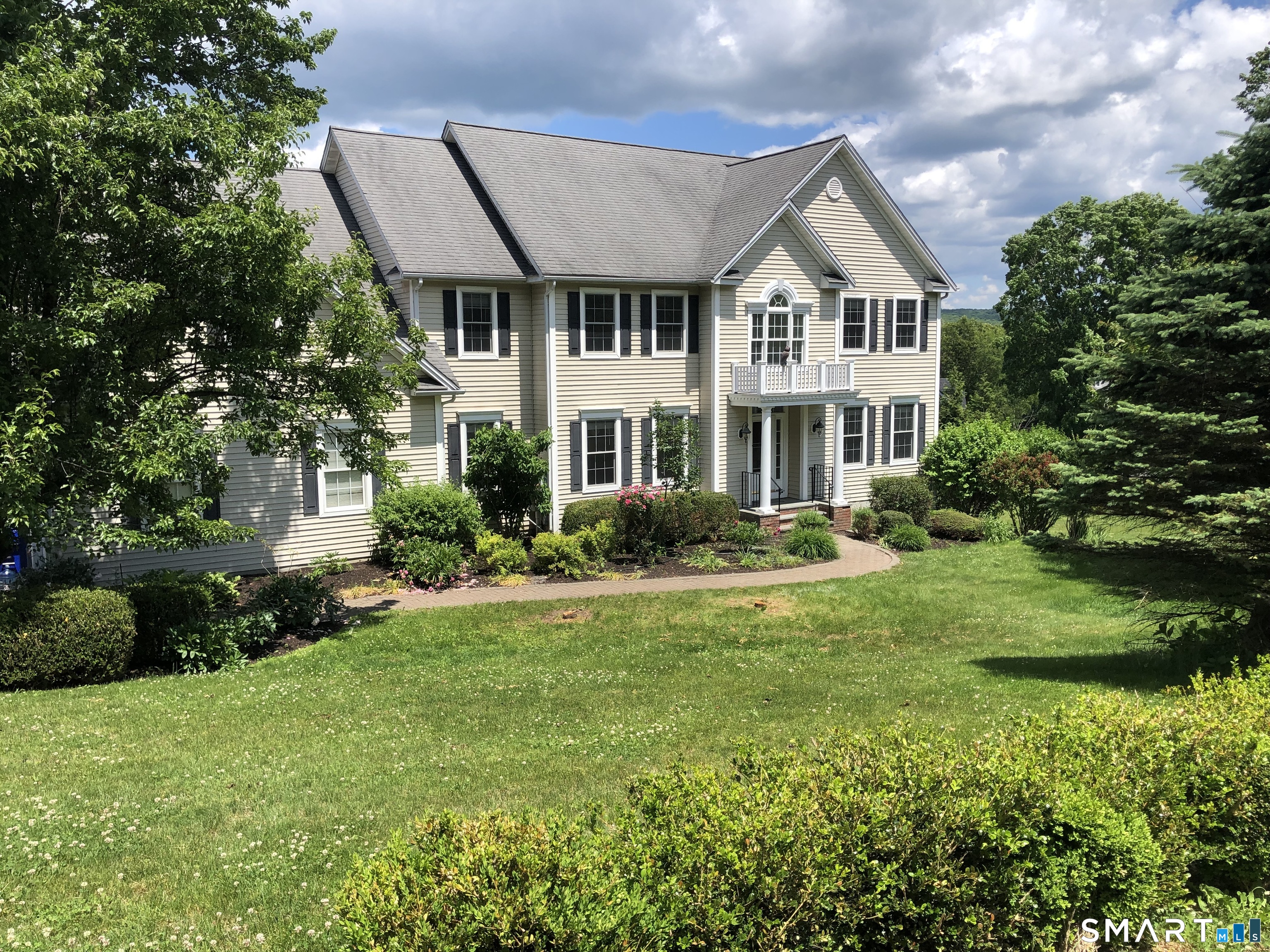 3 Lillinonah Ridge Drive New Milford CT 06776