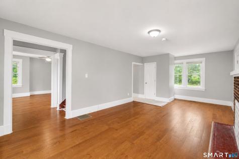 4 Bishop Street North Haven CT 06473