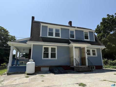 4 Bishop Street North Haven CT 06473