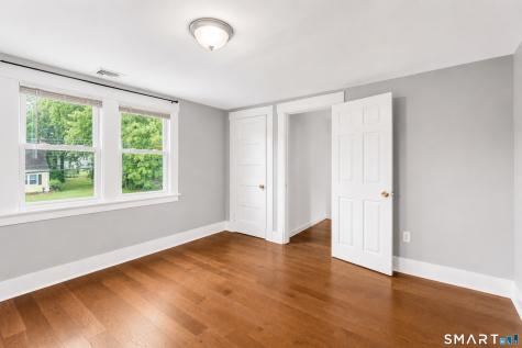 4 Bishop Street North Haven CT 06473