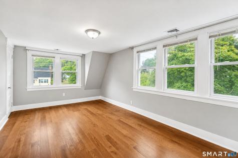 4 Bishop Street North Haven CT 06473