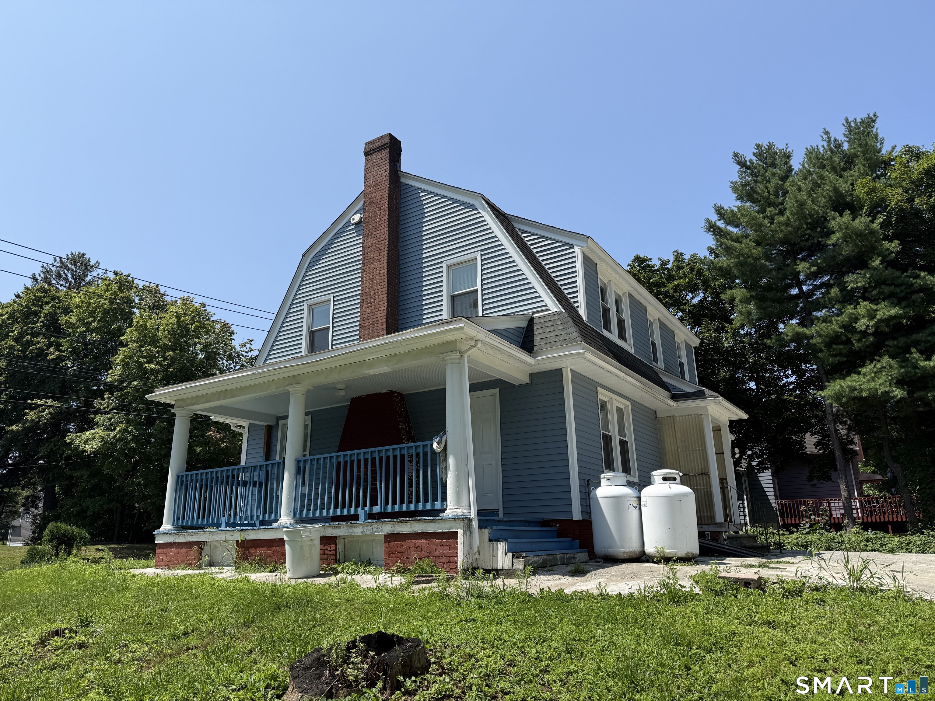 4 Bishop Street North Haven CT 06473