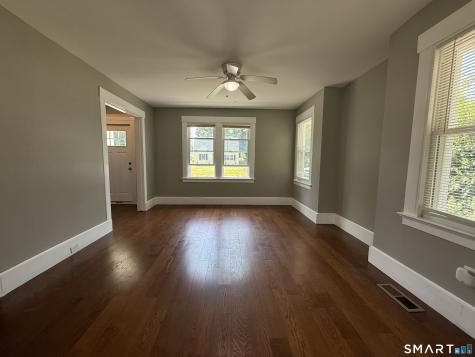 4 Bishop Street North Haven CT 06473