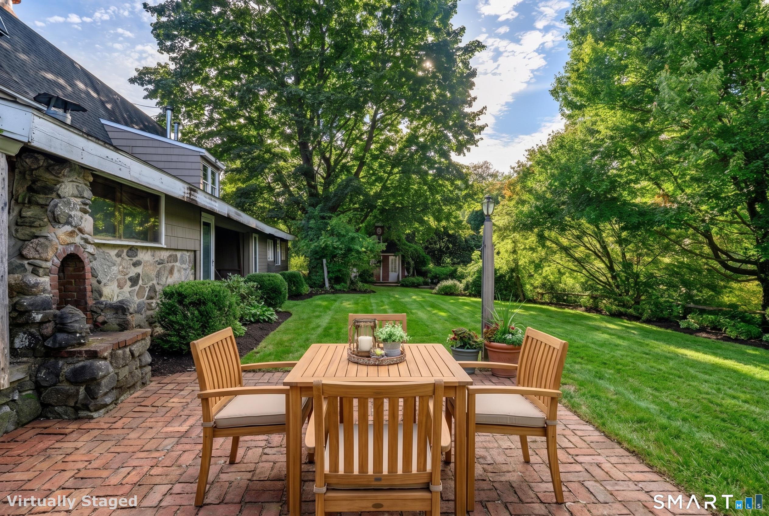 16 Mount Nebo Road Newtown CT 06470