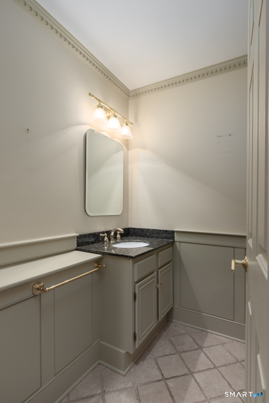 16 Caveson Court Middlebury CT 06762