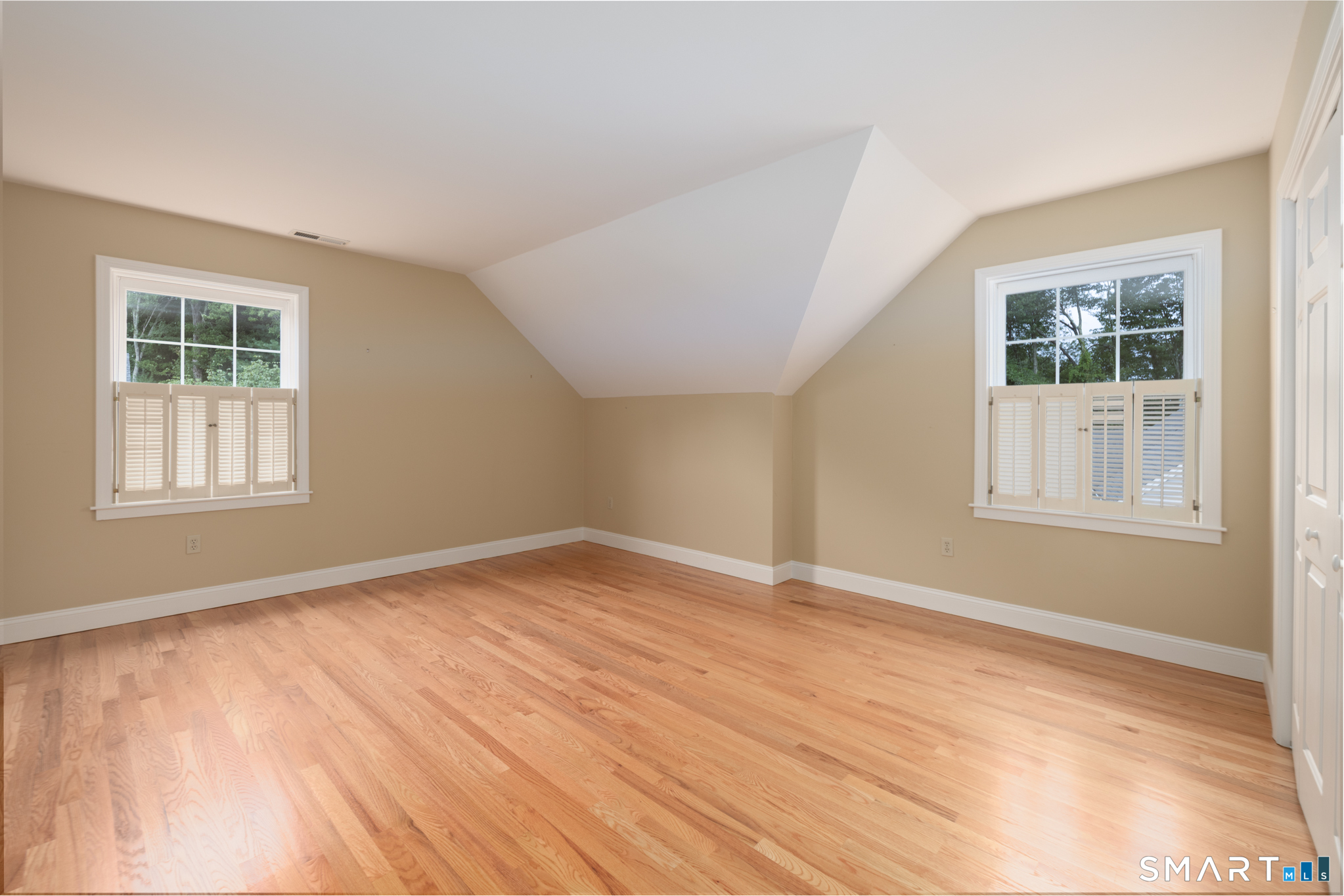16 Caveson Court Middlebury CT 06762