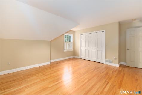 16 Caveson Court Middlebury CT 06762