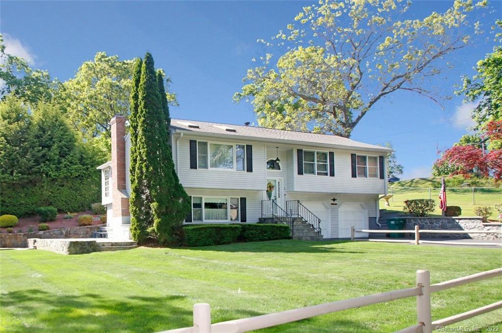 2 Colony Street Extension Seymour CT 06483