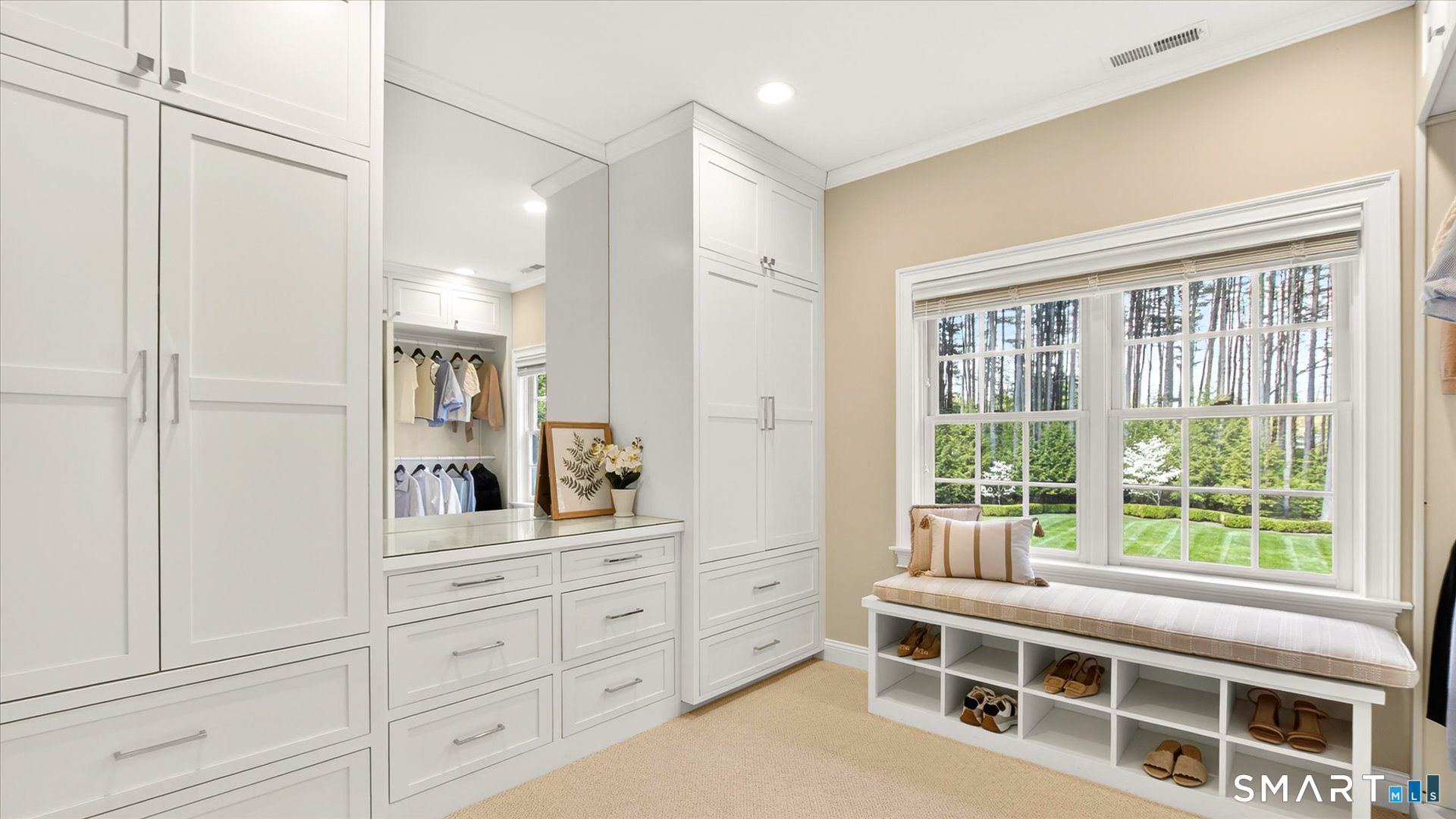 22 Joshua Drive Simsbury CT 06092