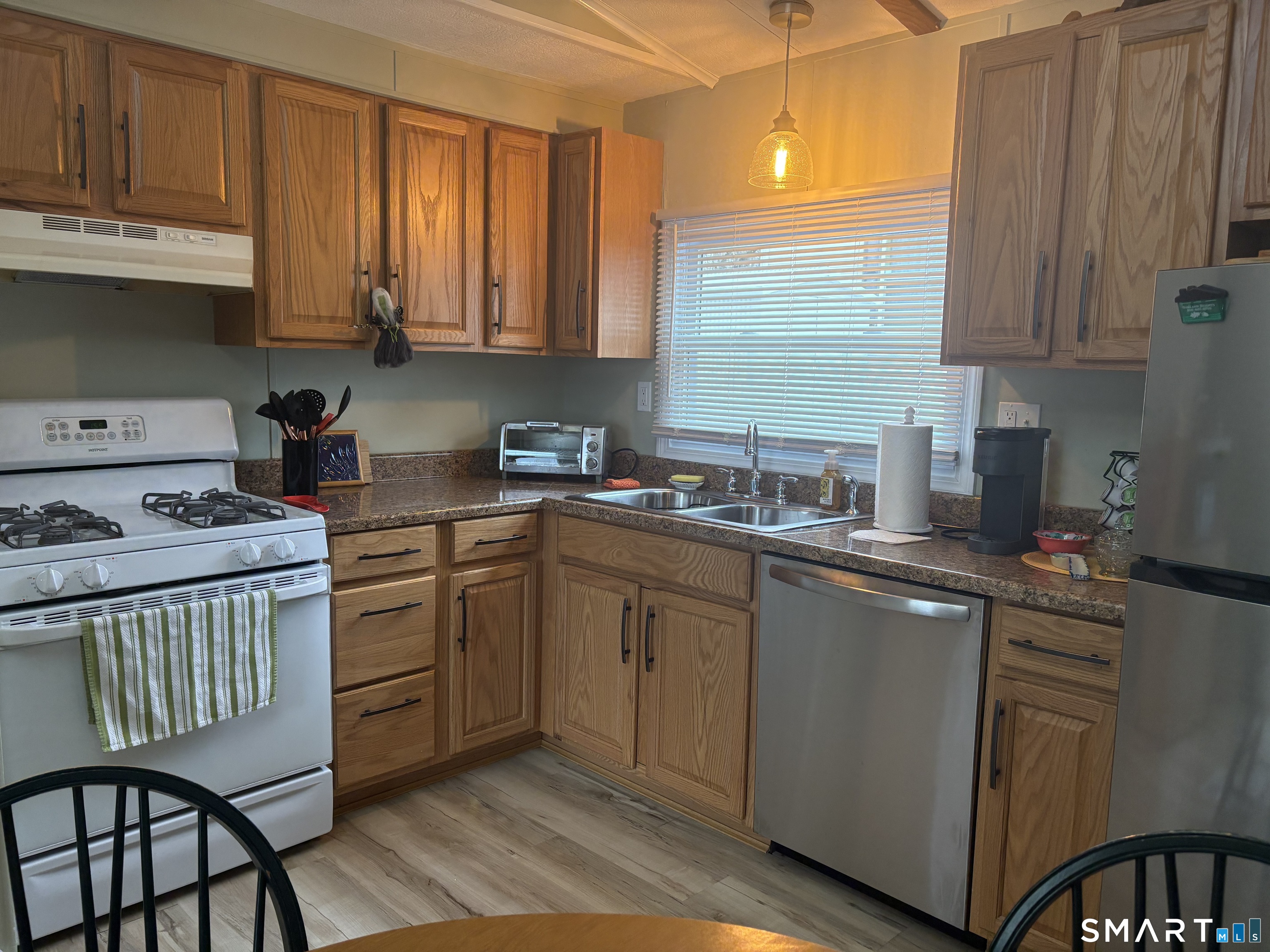 136 Hunters Road Norwich CT 06360