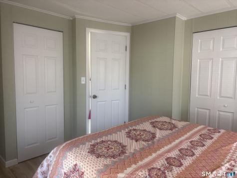 136 Hunters Road Norwich CT 06360