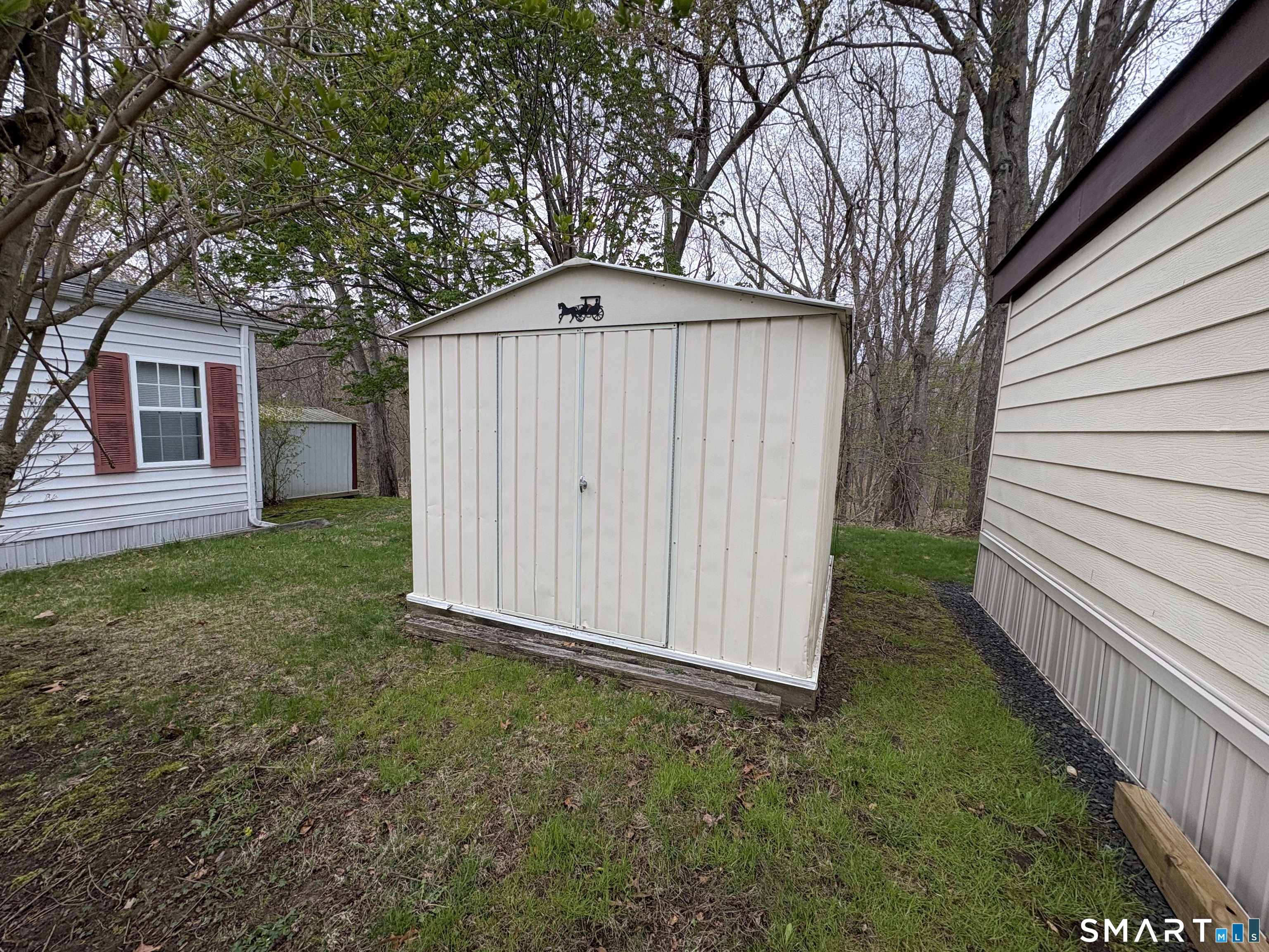 136 Hunters Road Norwich CT 06360