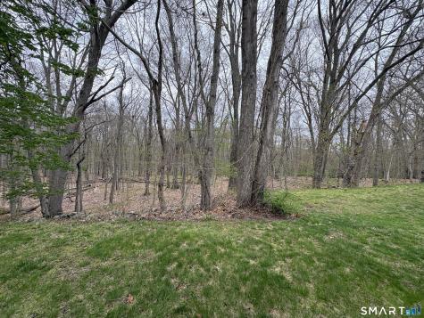 136 Hunters Road Norwich CT 06360