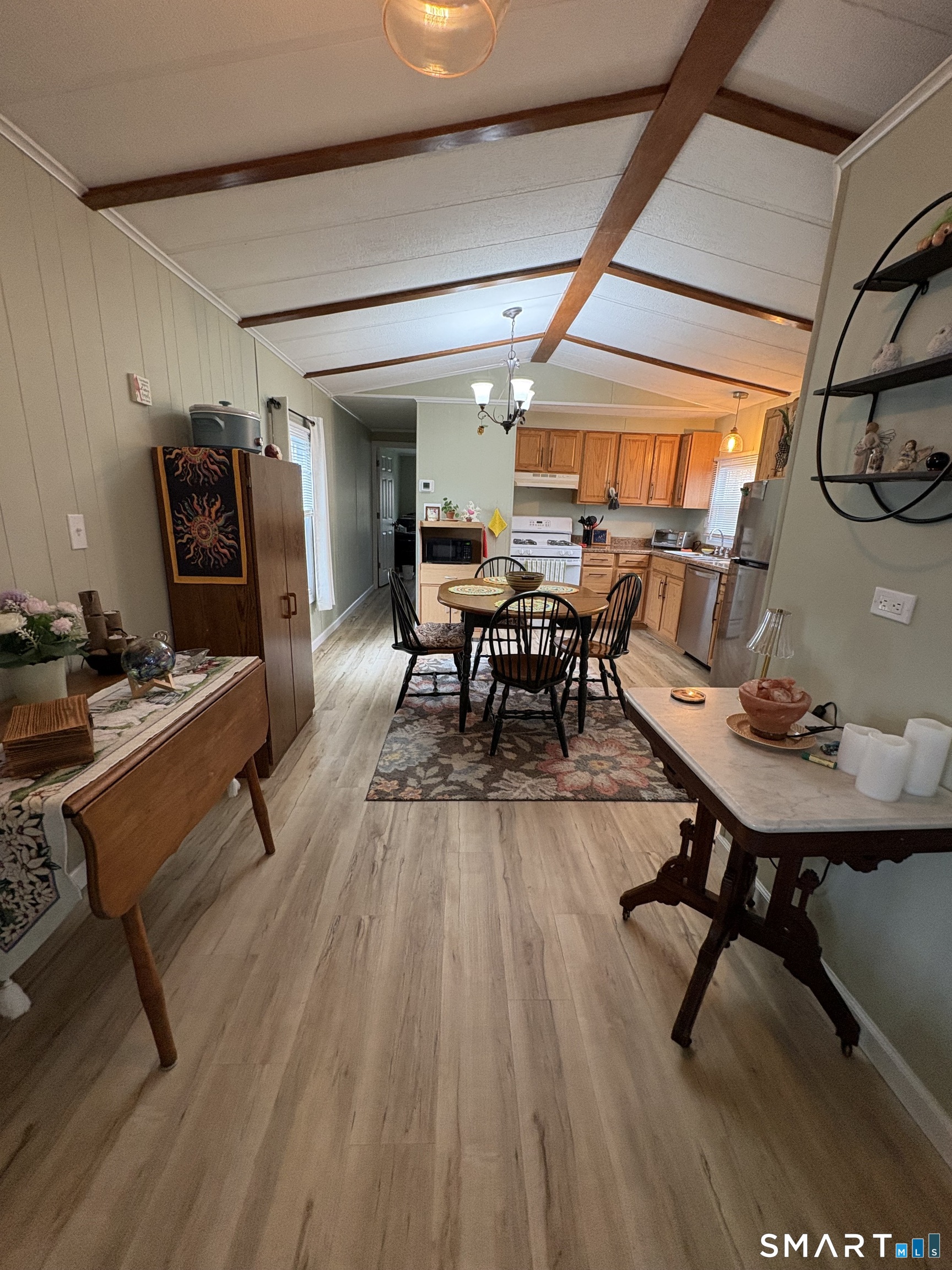 136 Hunters Road Norwich CT 06360