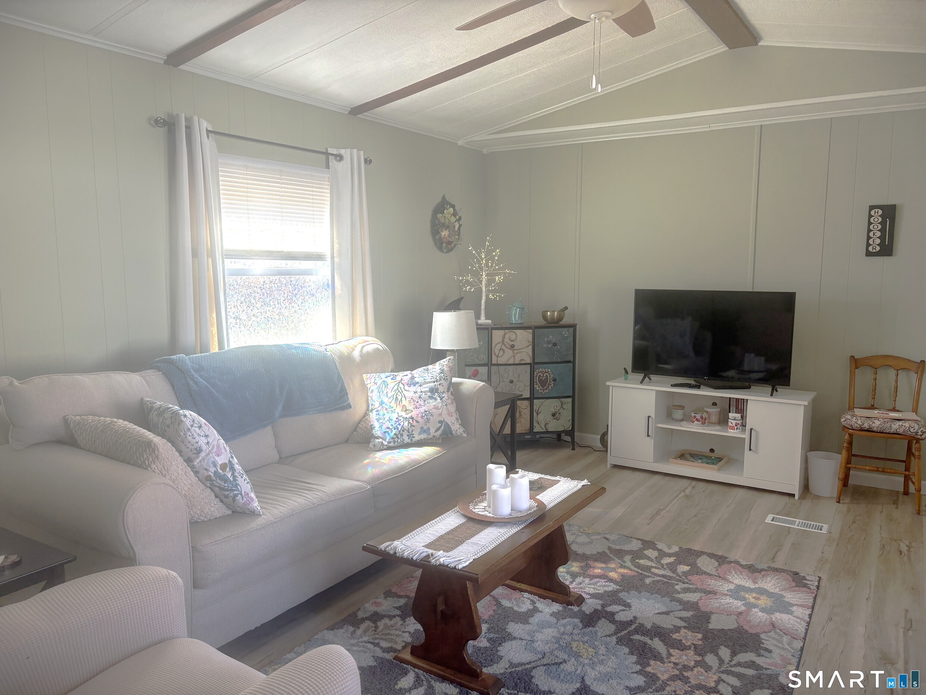 136 Hunters Road Norwich CT 06360