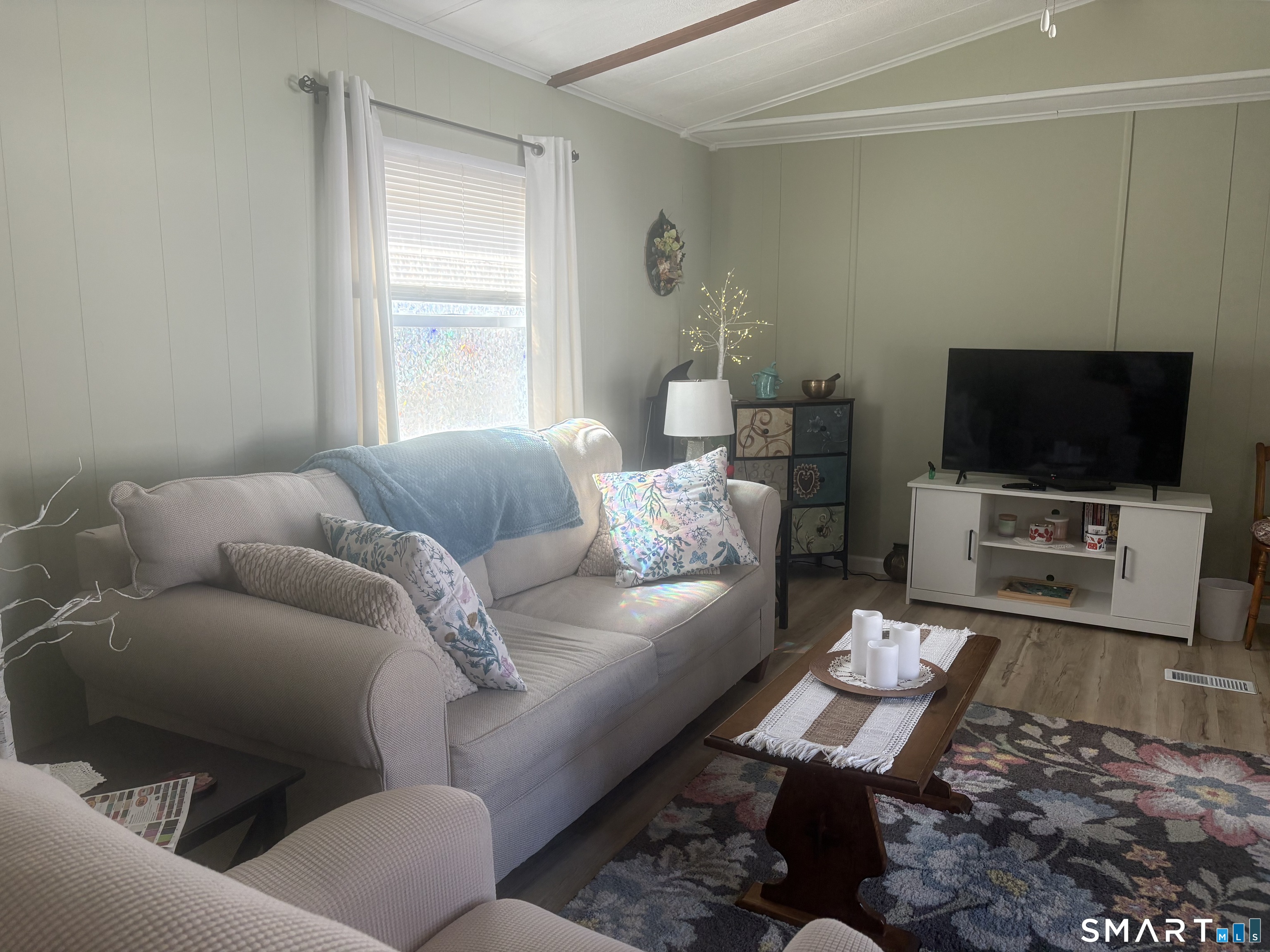 136 Hunters Road Norwich CT 06360