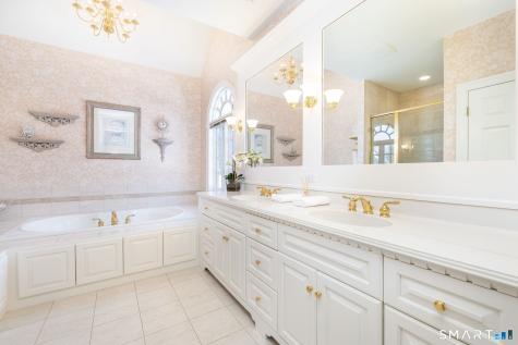 138 Northington Drive Avon CT 06001