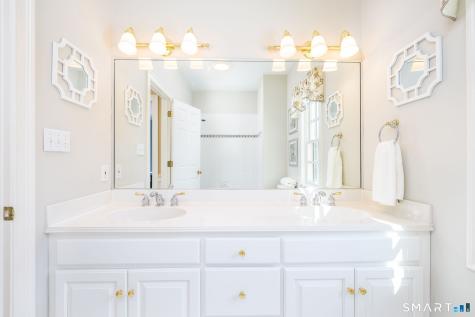 138 Northington Drive Avon CT 06001