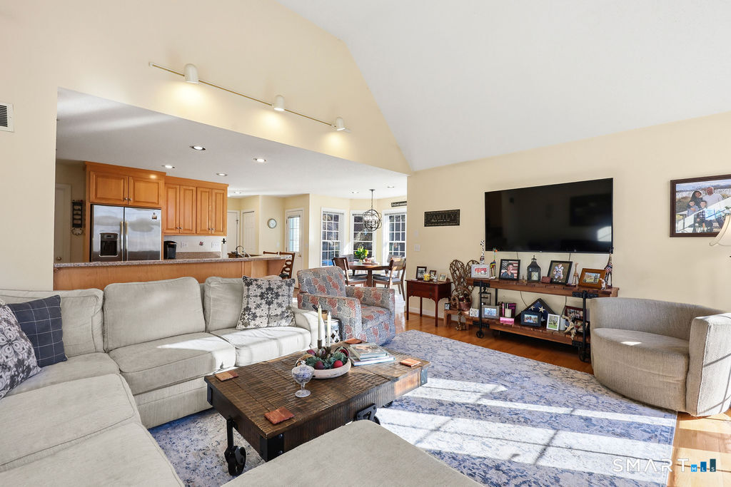 73 High Valley Drive Canton CT 06019