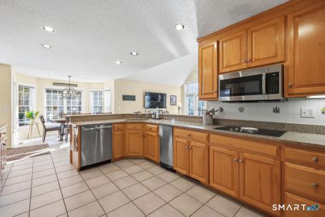 73 High Valley Drive Canton CT 06019