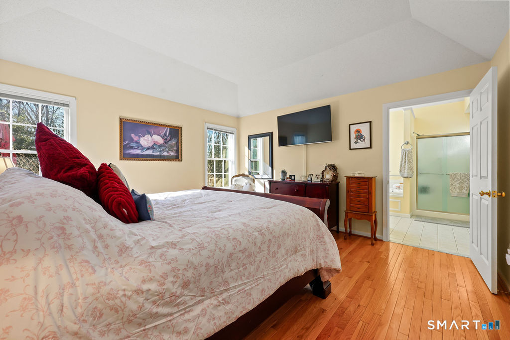 73 High Valley Drive Canton CT 06019