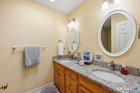 73 High Valley Drive Canton CT 06019