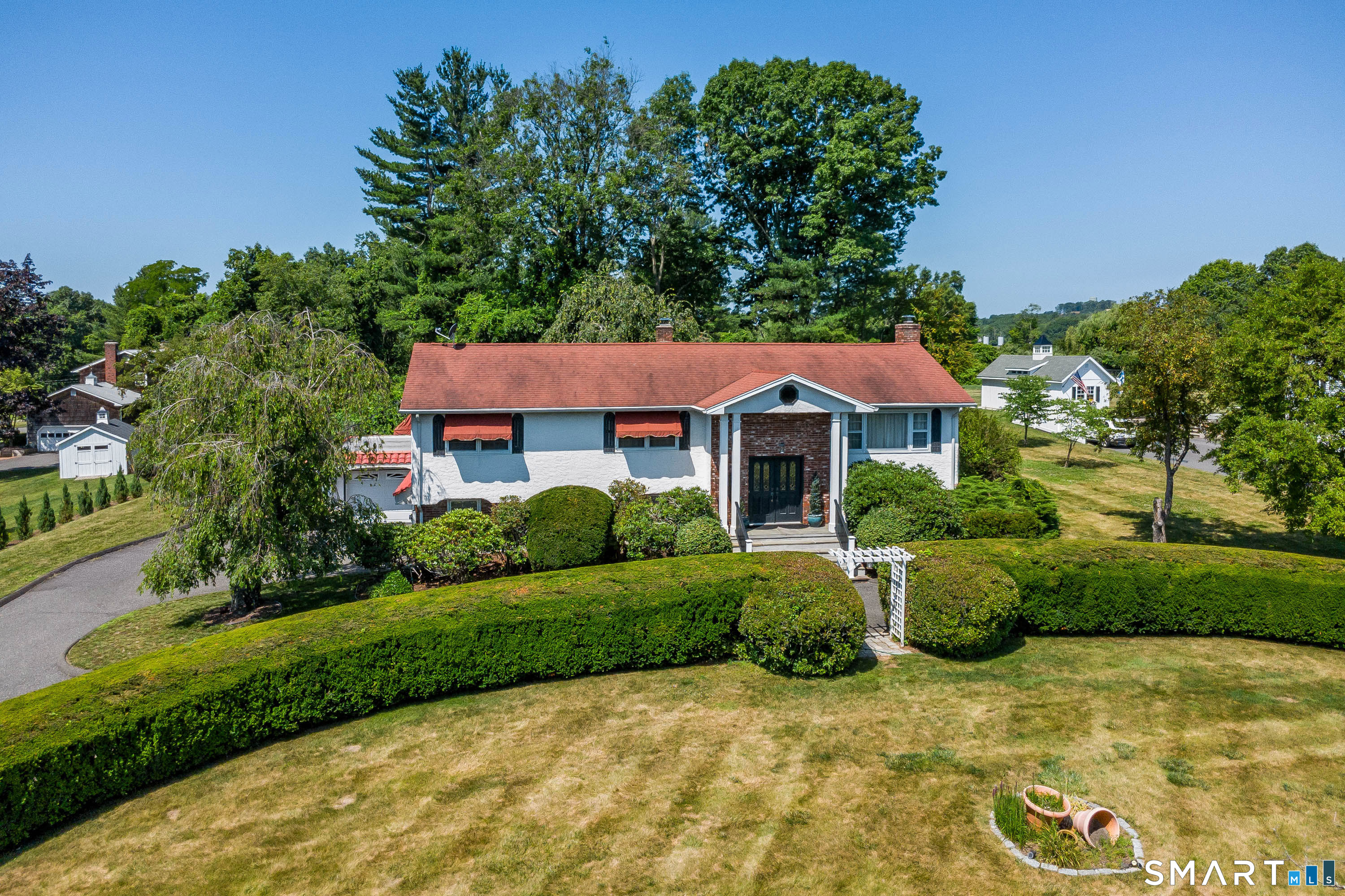 10 Rolf Drive Danbury CT 06810