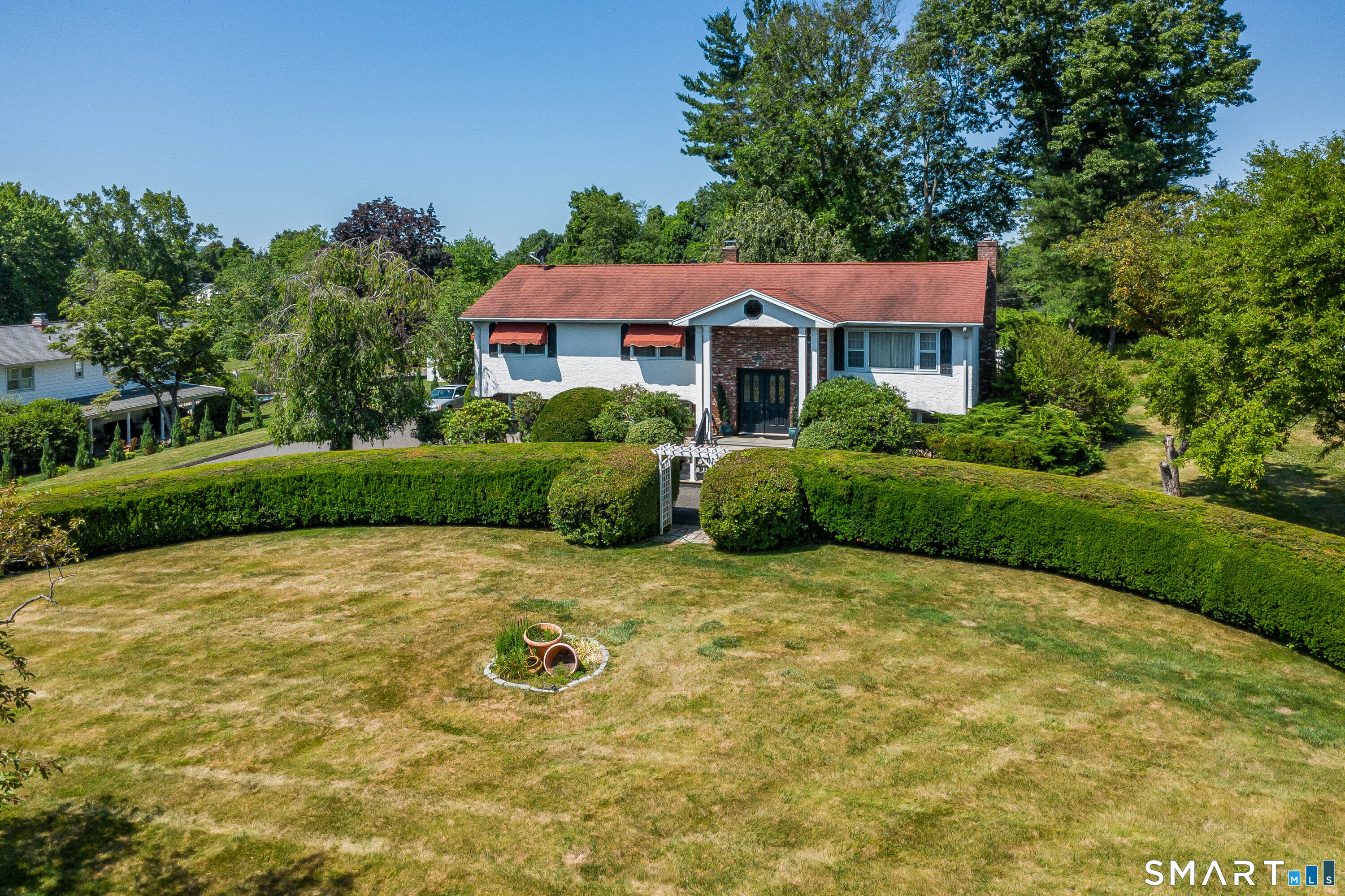 10 Rolf Drive Danbury CT 06810